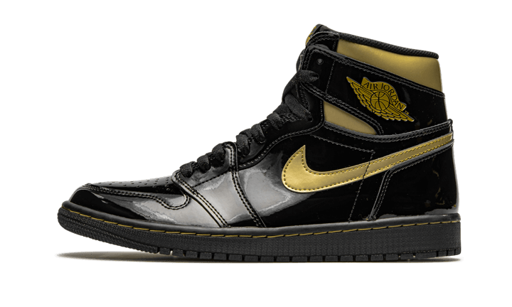Air Jordan 1 Retro High Black Metallic Gold