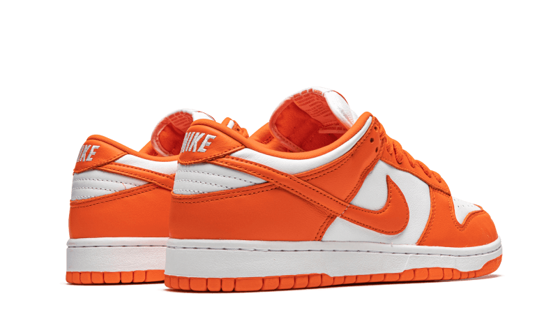 Dunk low special edition white / orange blaze hot sale